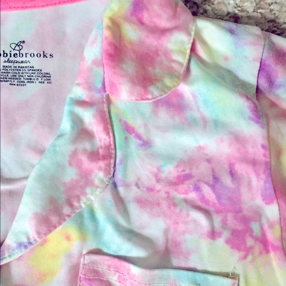 NWOT Brand new Bobbie Brooks sleepwear set. - Picture 2 of 3